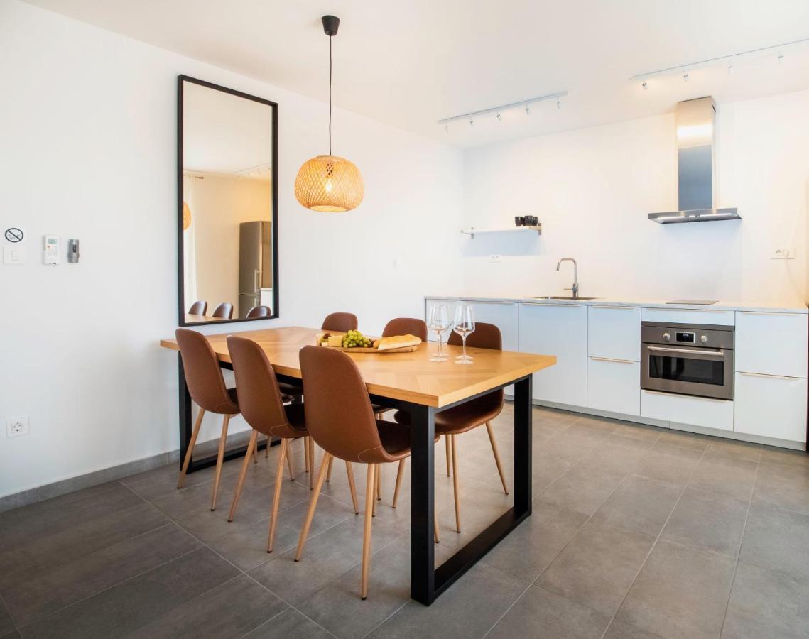 The Grande - Huge Terrace - Amazing Sea Views - Tastefully Furnished - Access To Rooftop Terrace And Gym - Hillside Apartments Rogoznica Rogoznica  Exteriör bild